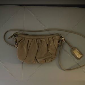 Badgley Mischa Small Leather crossbody